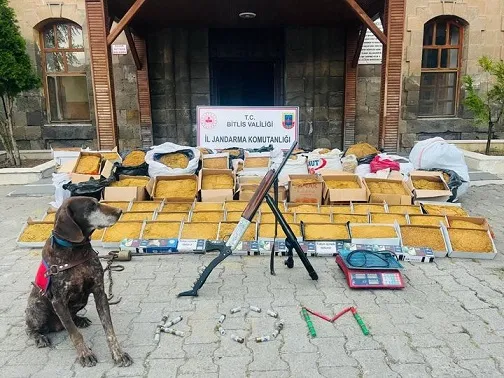 Bitlis’te Kaçak Tütün  Operasyonu