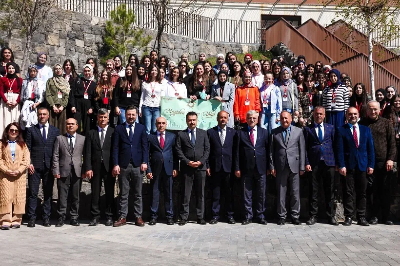 “Maziden Atiye Ahlat”  Programı Devam Ediyor