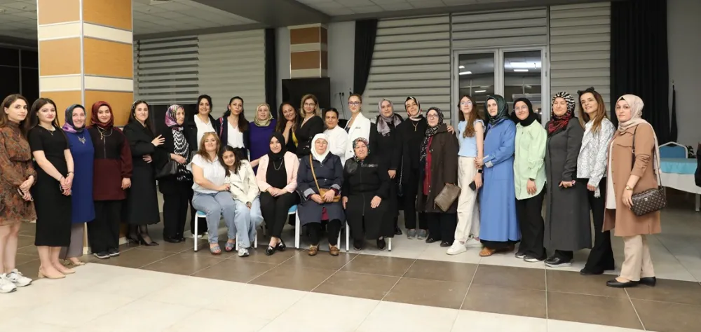 BEÜ’de Anneler Günü Buluşması