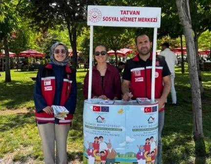 Tatvan SHM’nin Koruyucu Aile Hizmeti  Bilgilendirme Çalışmaları Devam Ediyor 