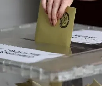 Tatvan’da 6 Köyde Muhtarlık Seçimleri Yenilendi