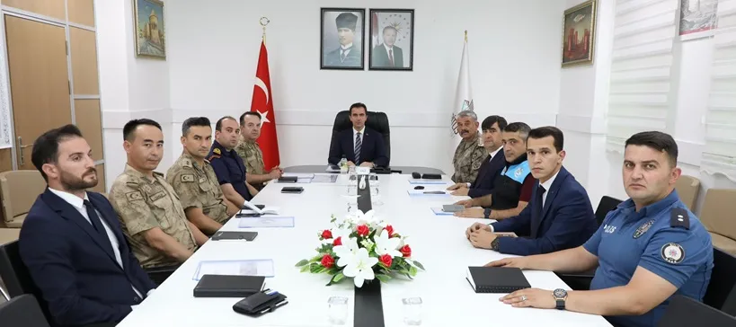  Bitlis’te İl Güvenlik Yolları  Toplantısı Düzenlendi