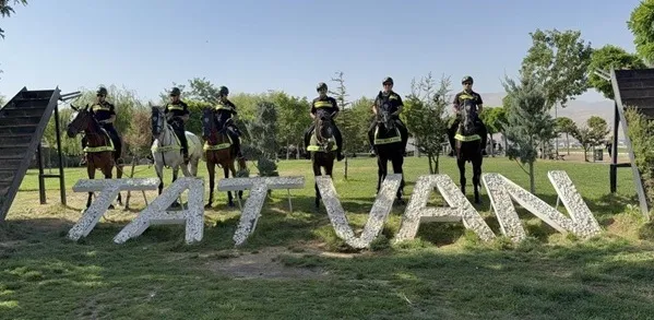 Tatvan’da Atlı Polis Birliğine Yoğun İlgi